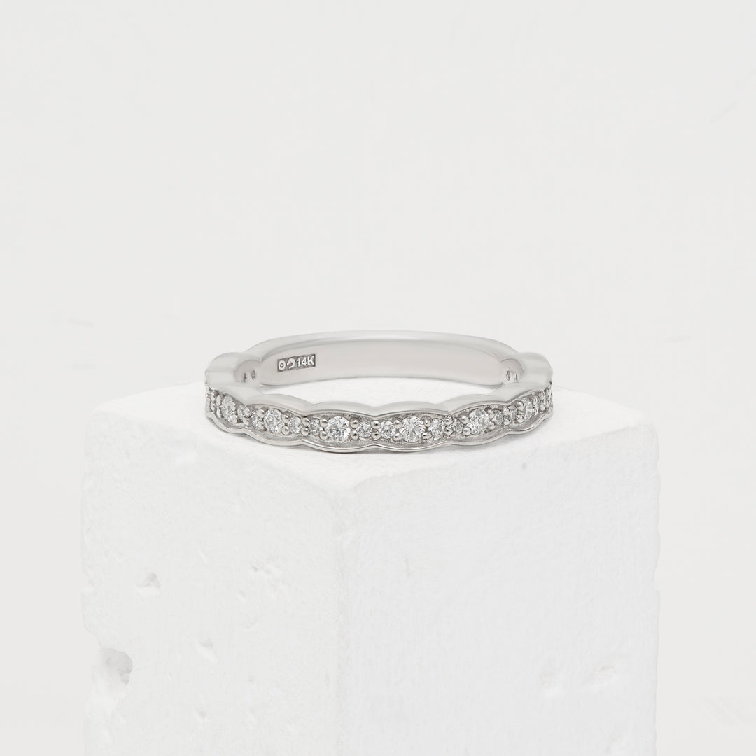 14k White Gold Lab-Grown Diamond Wedding Band