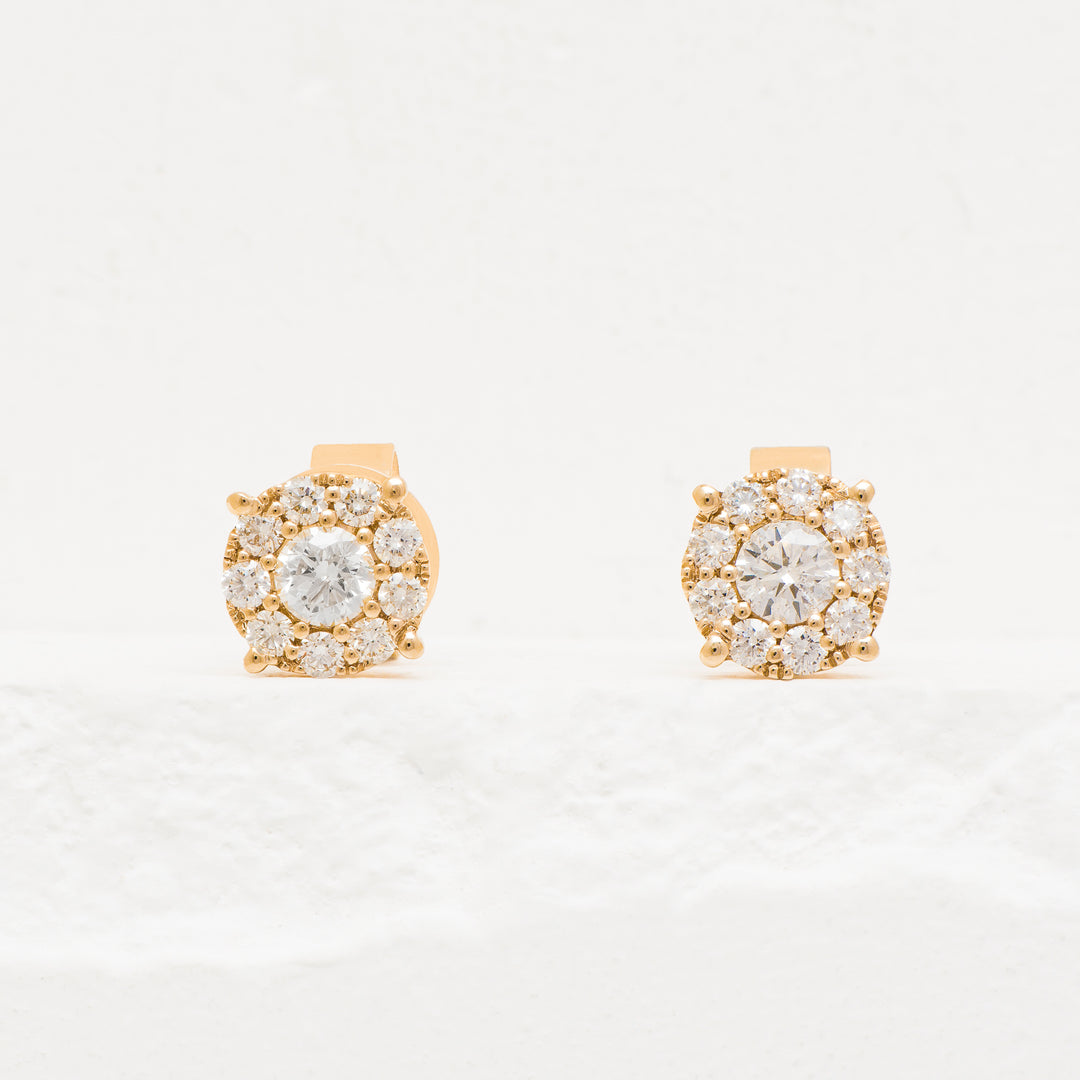14KY .5ctw Dia. Cluster Stud E
