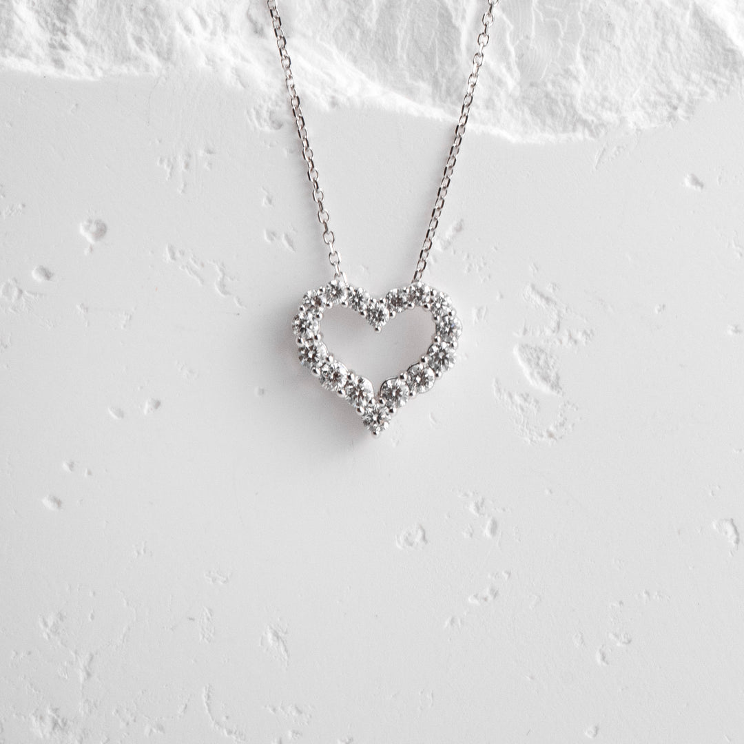 14KW .50ctw Diamonds Heart Nec
