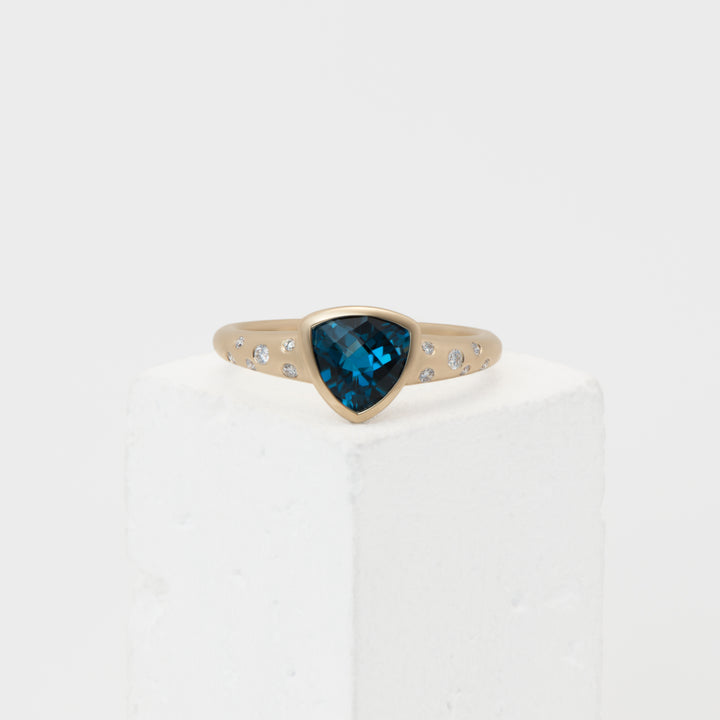 14KY 1.51ctw London Blue Topaz
