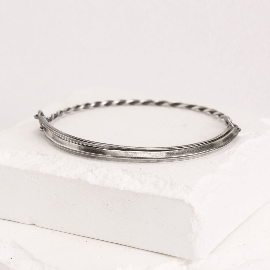Triangular Wire / Twist Bangle