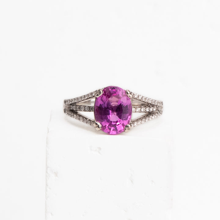 18KW Pink Sapp 2.35ctw & .50ct