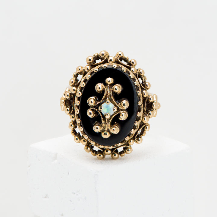 14KY Onyx & Opal Harem Ring