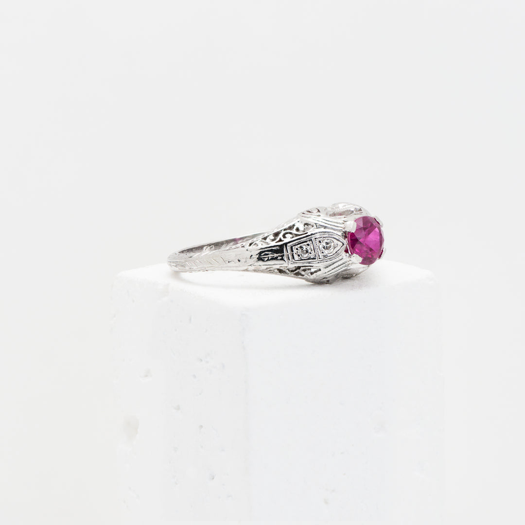 Plat. Edwardian .63ctw Ruby Ri