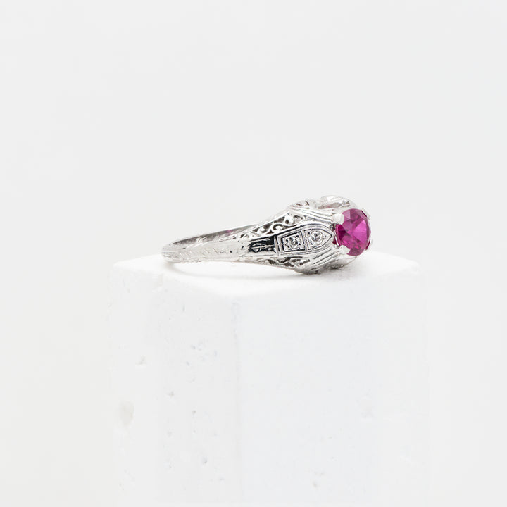 Plat. Edwardian .63ctw Ruby Ri