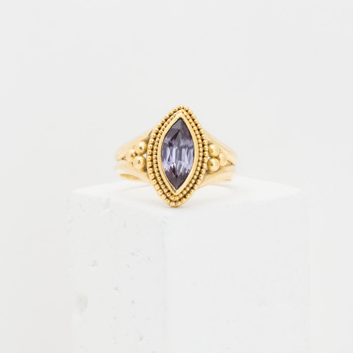 22K Sapp. Color Change Ring
