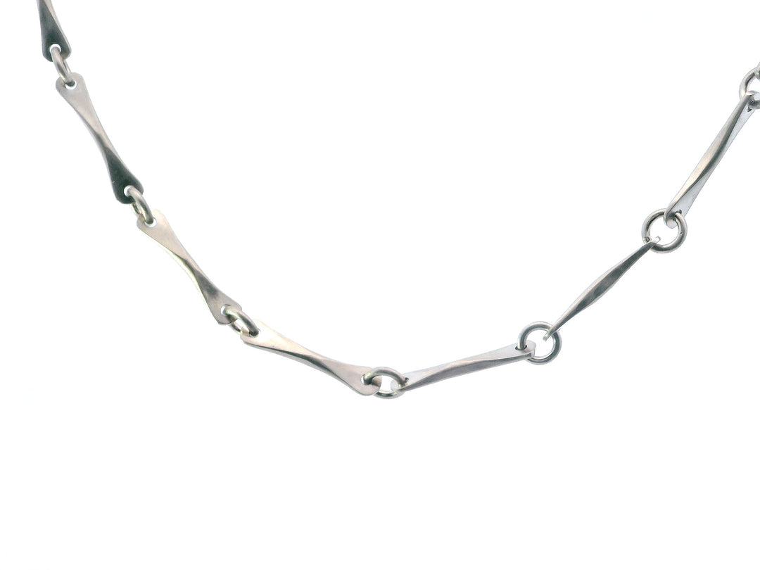 14KW Hand Made Satin Link Brac