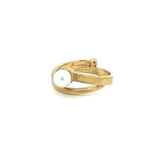 18K Gold with Akoya Pearl Ring