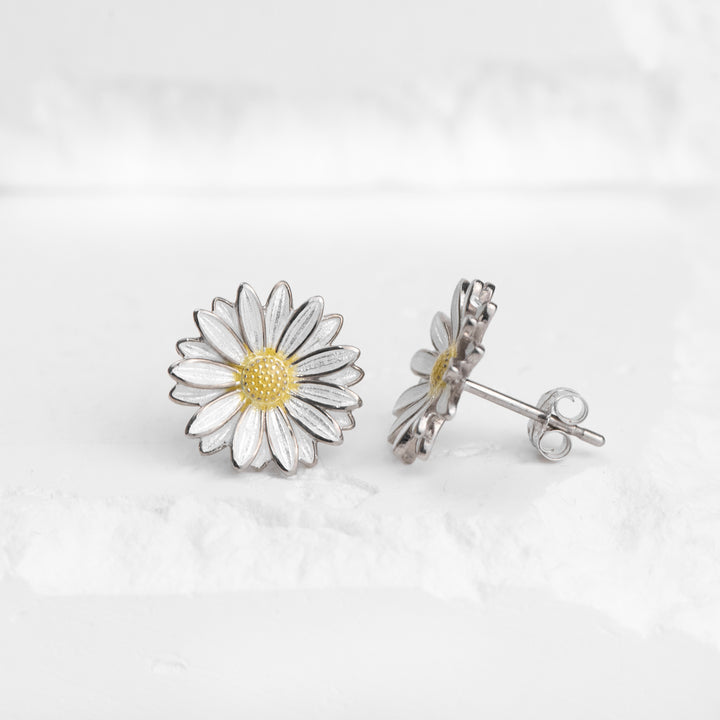 Sterling Silver White Daisy Po