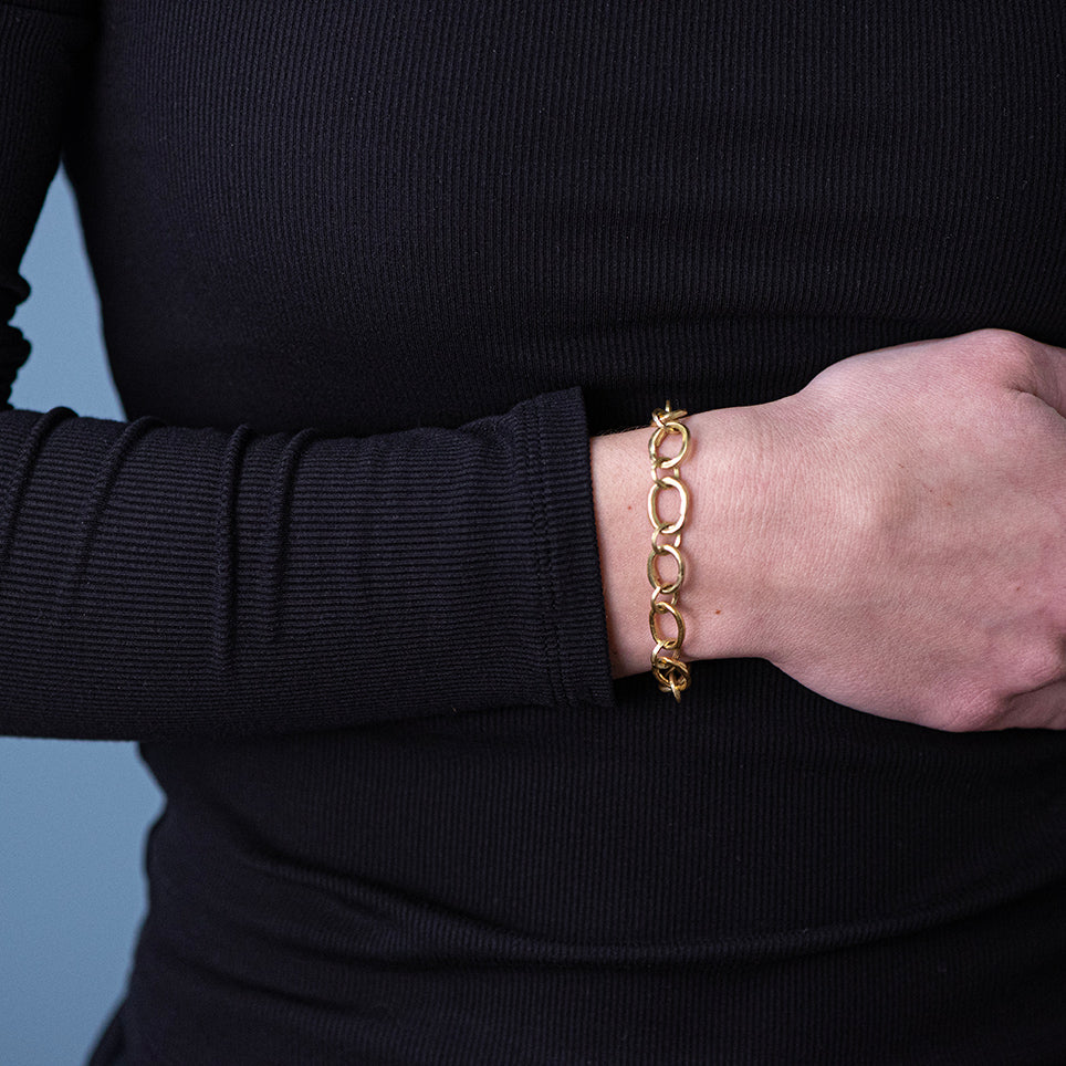 Hammered Oval Link Bracelet in Yellow Gold  By Janet Brum