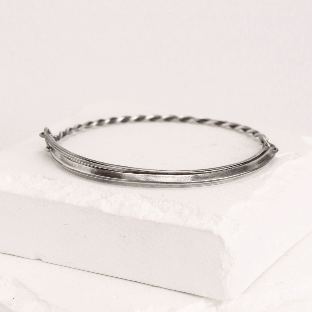 Triangular Wire / Twist Bangle