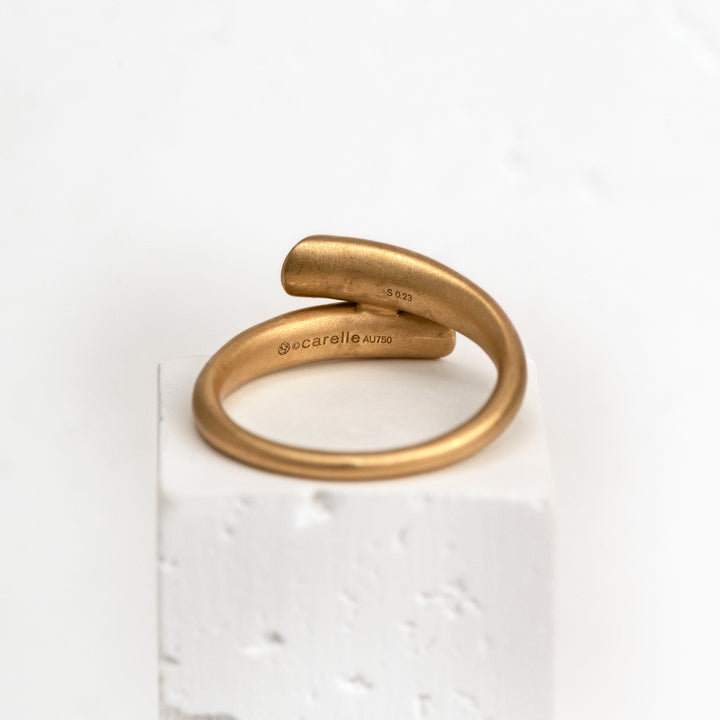 18KY .23ctw Pink Sapp Carelle