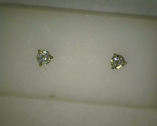 14KW 0.57ct Martini Diamond St