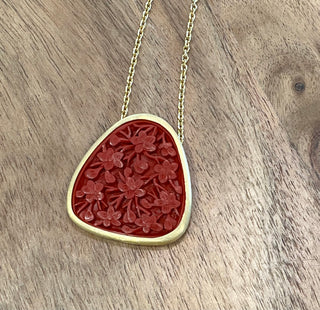 Carved Cinnabar Pendant In Yellow Gold