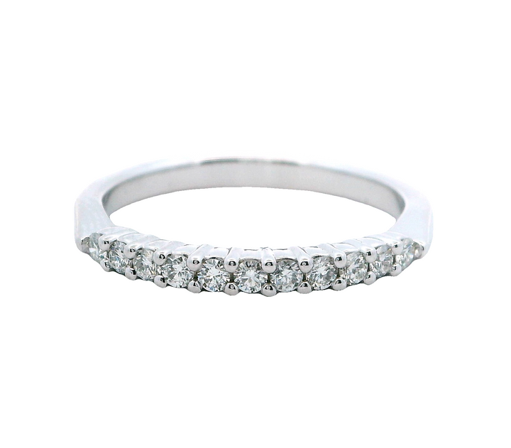 14K White Gold 11 Diamond Shared Prong Band (Size 6.5)