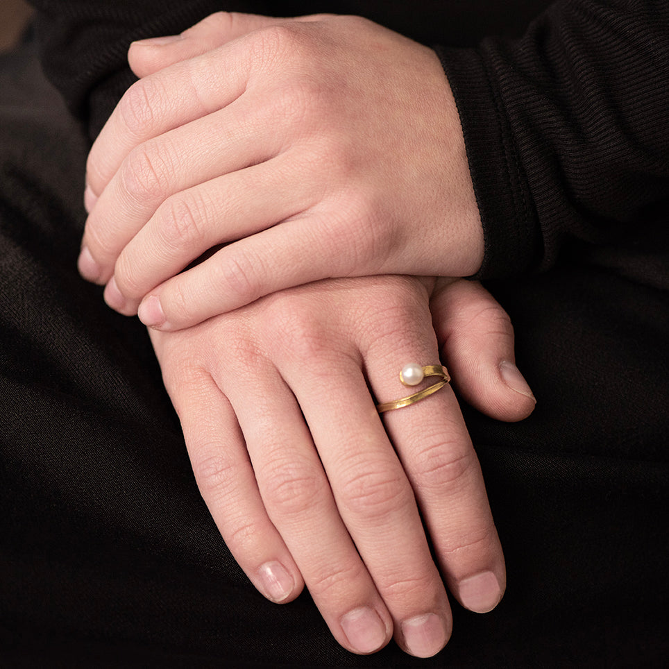 18K Gold with Akoya Pearl Ring