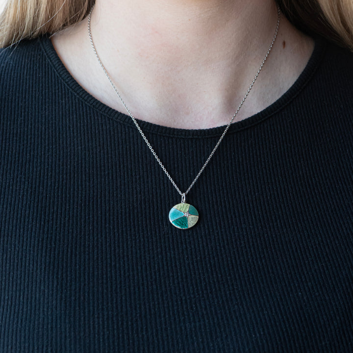 SS Green Round With Star 20" a